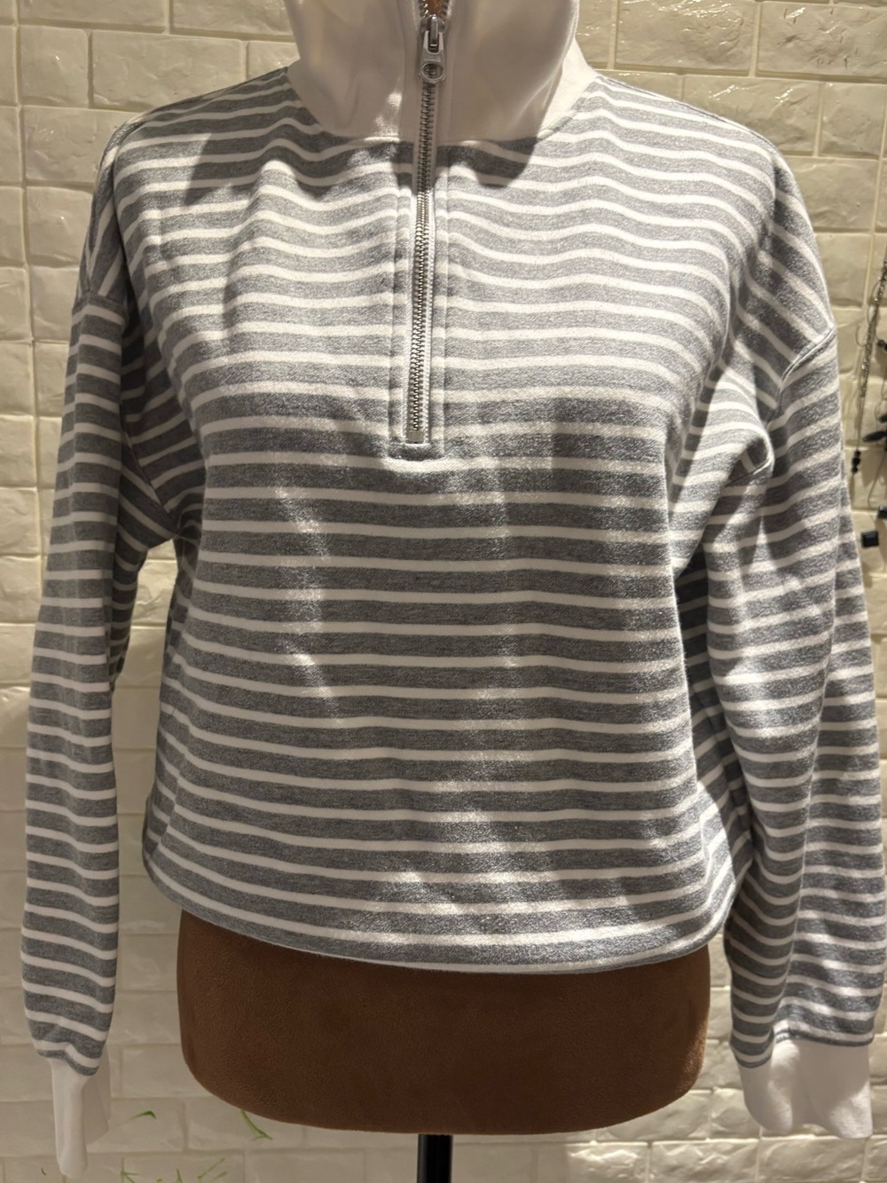 J. Crew Striped Half-Zip Sweatshirt - White & Light Gray 70% cotton